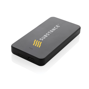 Logotrade Geschäftsgeschenke das Foto: Boostcore 10.000mAh Powerbank aus RCS rec. Kunststoff