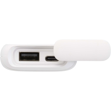 Logotrade Geschäftsgeschenke das Foto: Alkes 12 W 5.000 mAh wasserfeste Powerbank aus recyceltem Kunststoff mit Karabinerhaken
