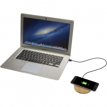 Logo trade promotional merchandise picture of: Essence 15W bamboo wireless charging pad