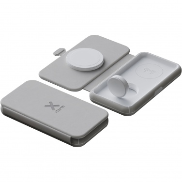 Logo trade promotional products image of: Xtorm XWF31 15W foldable 3-in-1 wireless travel charger