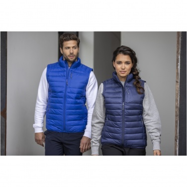 Logotrade firmakingi foto: Pallas meeste soe vest
