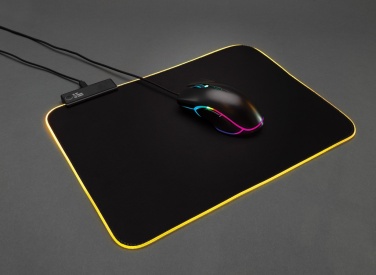 Logotrade firmakingitused pilt: RGB mänguhiirepadi