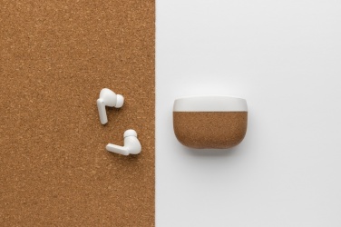 Logo trade reklaamkingitused foto: Oregoni RCS taaskasutatud plastikust ja korgist TWS kõrvaklapid