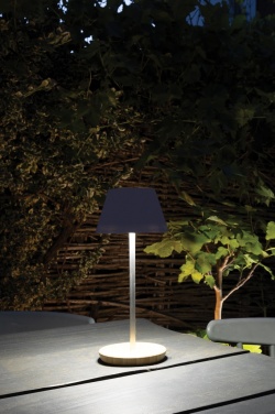 Logotrade meene foto: Pure Glow RCS usb-taaslaetav taaskasutatud plastikust laualamp