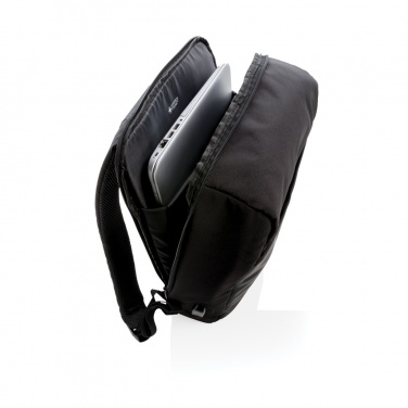 Logotrade reklaamtoote foto: Swiss Peak 15-tolline vargusvastane RFID ja USB seljakott PVC-vaba