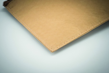 Logotrade meened pilt: Kootud paberist pliiatsikarp