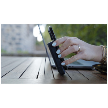 Logotrade reklaamkingi foto: Xtorm FS5W101 10 000 mAh magnetiline juhtmevaba akupank