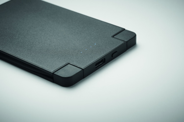 Logotrade reklaamtoote foto: SLIMPO magnetiga akupank 2500 mAh