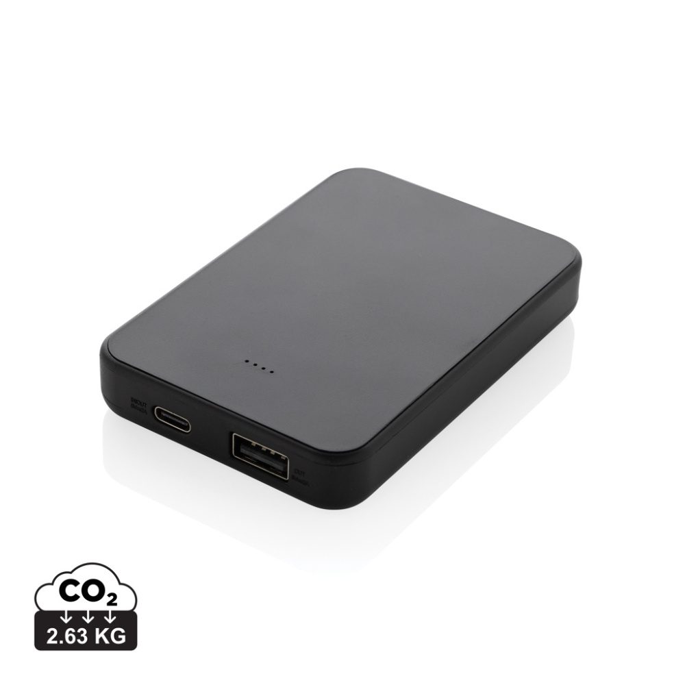 Logotrade reklaamkingid pilt: Boostcore RCS taaskasutatud plastist akupank 5000 mAh USB C-ga