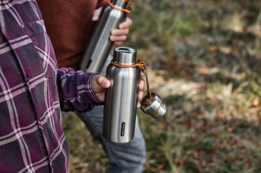 Logotrade reklaamkingituse foto: Black+Blum väike termospudel 500ml