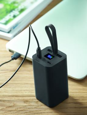 Logo trade reklaamkingi pilt: VOIMA akupank 20 000 mAh