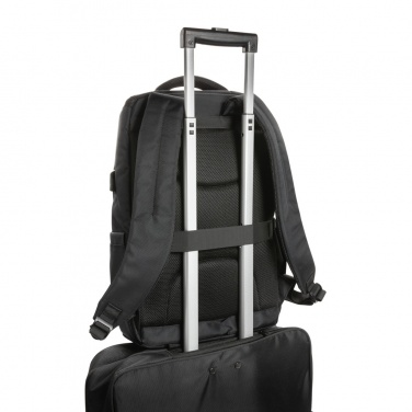 Logotrade mainoslahjat ja liikelahjat tuotekuva: Swiss Peak AWARE™ RPET Voyager 15.6" reppu kannettavalle