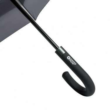 Logotrade liikelahja tuotekuva: Swiss Peak AWARE™ 23"-27" laajennettava sateenvarjo