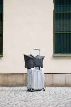 Logotrade mainoslahja tuotekuva: VINGA Livorno weekend bag GRS-kierrätettyä polyesteriä