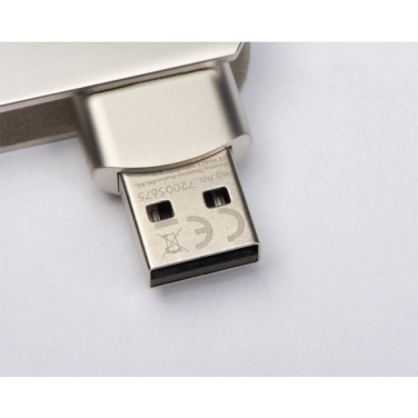 Logotrade mainoslahja tuotekuva: USB-tikku 16GB TWISTER