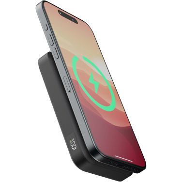 Logotrade liikelahja tuotekuva: Xtorm FS5W101 10 000 mAh:n magneettinen langaton varavirtalähde