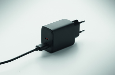 Logotrade mainoslahjat kuva: EU:n 2-napainen adapter/laturi