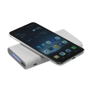 Logotrade reklaminiai produktai nuotrauka: Belaidis Powerbank 8000 C belaidis įkroviklis