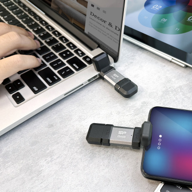 Logotrade ziemassvētku dāvanas foto: Pendrive Silicon Power Mobile — C51 3.2, 64GB