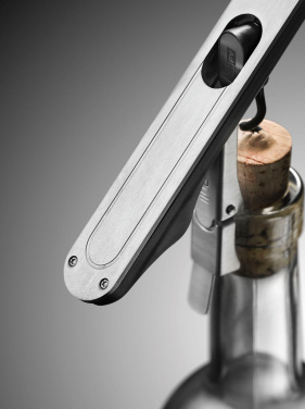 Logotrade biznesa dāvanas foto: AdHoc PushPull korķviļķis