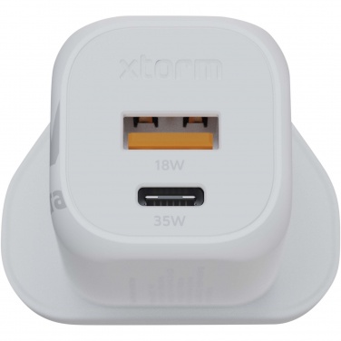 Логотрейд pекламные подарки картинка: Xtorm XEC035 GaN² Ultra сетевое зарядное устройство мощностью 35 Вт, вилка стандарта Великобритании