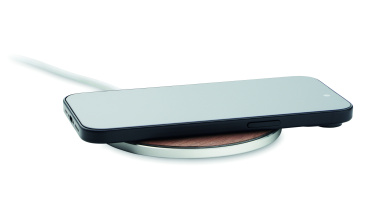 Лого трейд pекламные продукты фото: Wireless charger 15W