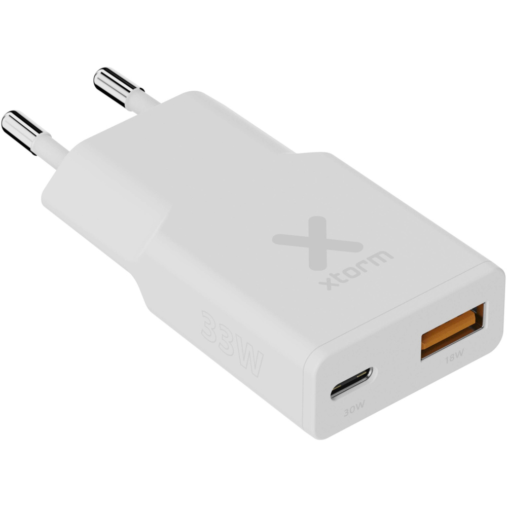 Логотрейд pекламные cувениры картинка: Зарядное устройство Xtorm XG2SL033 Go2 SlimLine мощностью 33 Вт