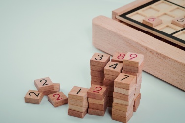 Logotrade presentreklam bild: Sudoku-brädspel i trä