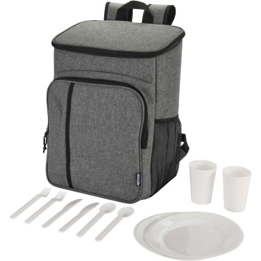 Logotrade reklamprodukter bild: Tundra picknick kylryggsäck av återvunnen GRS med serveringsset, 20 l